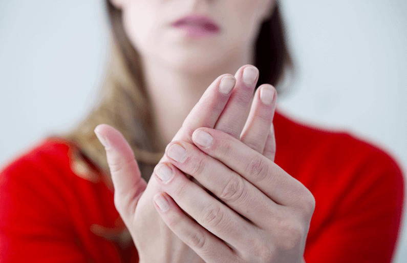 سردی دست نشانه چیست